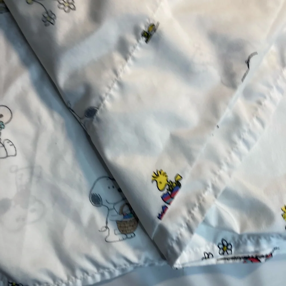 Snoopy Peanuts Berkshire twin flat sheet